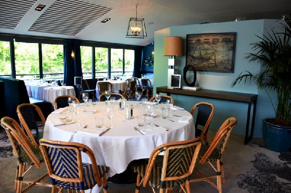 Le restaurant le River Café à Issy-les-Moulineaux (92130)