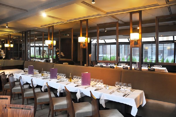 Restaurant le Village à Neuilly 92200 Neuilly sur Seine