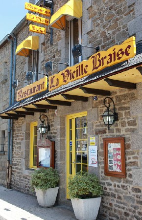 Votre Restaurant "La Vieille Braise" à Lanvallay